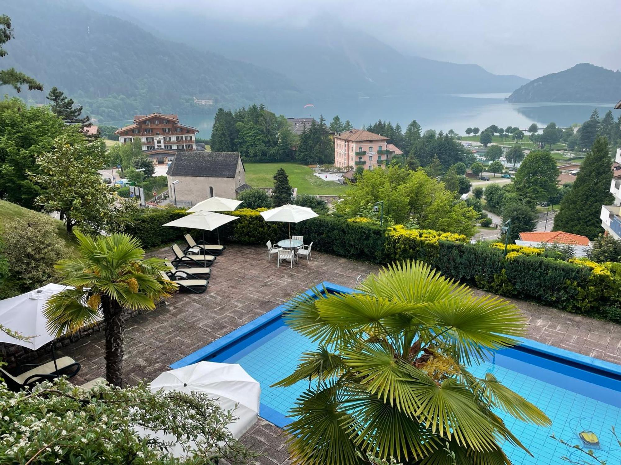 Hotel Miralago Wellness - Adults Only Мольвено Экстерьер фото